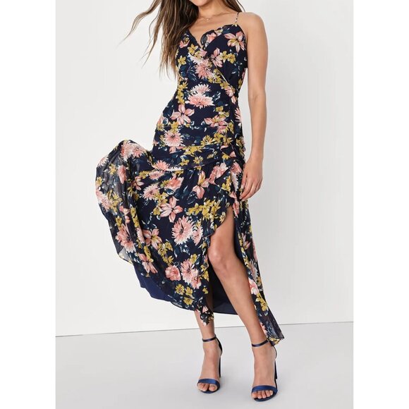 New Lulus Soiree Navy Blue Floral Print Ruched Midi Dress Size XS‎ - Picture 2 of 8